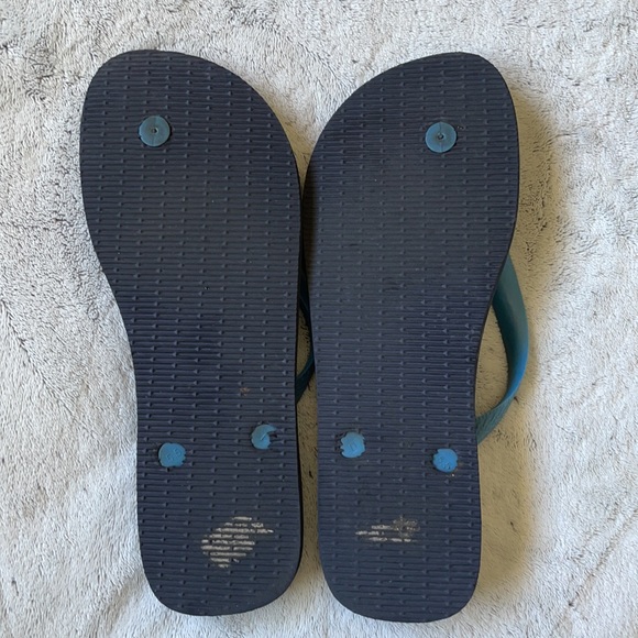 Havaianas - worn once - size us 9/10 - Picture 3 of 3